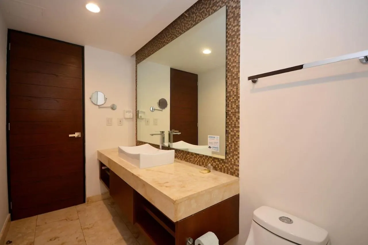 Fabulous Apartment In Downtown Playa Rooftop Pool Playa del Carmen Mexico